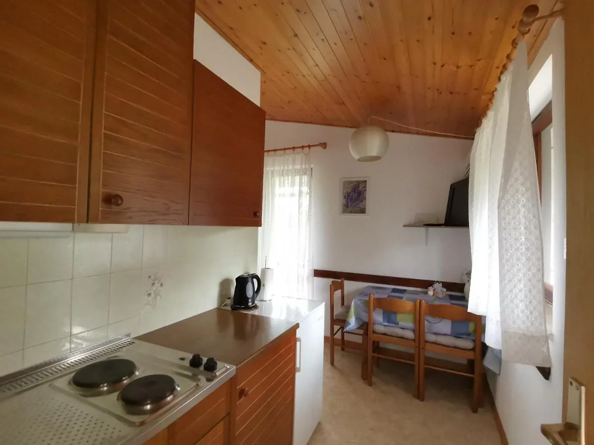 Apartment Studio Zvonka Zambratija  Zambratija (Istria)