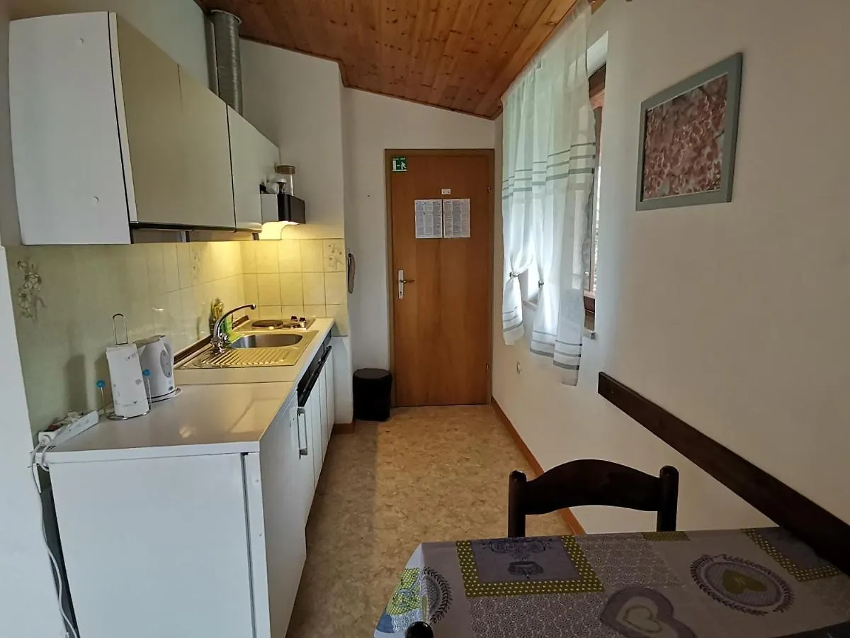 Apartment Studio Zvonka Zambratija  Chorwacja